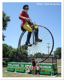Welcome to Sparta Wisconsin Statue