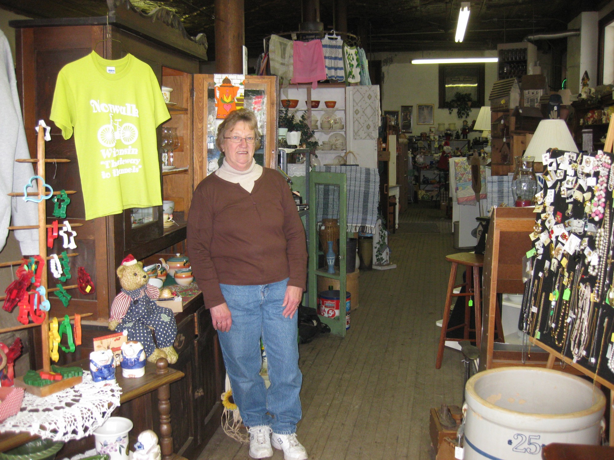 Treasures on the Korner Near the ElroySparta Bike Trail Amil's Inn LLC